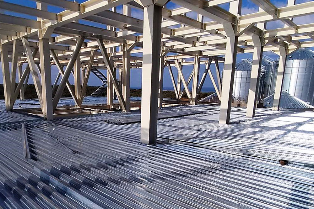 CONSTRUCTION/REPAIR OF STEEL STRUCTURES